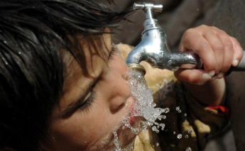 Investment in water infrastructure needs to double, reports UN and World Bank